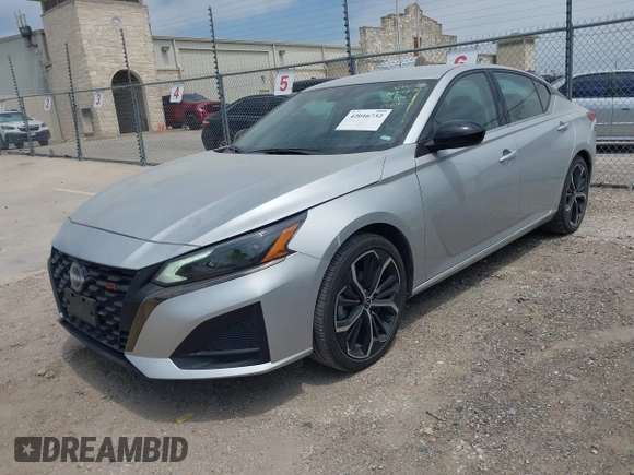2024 Nissan Altima 2.5 SR with VIN 1N4BL4CV4RN360411, listed as a IAAI auction lot 42016732 with 27,967 mi miles. Bid and sale history available at carsss.com. Image 2.