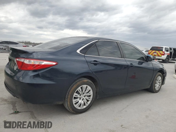 2017 Toyota Camry XLE with VIN 4T1BF1FK7HU751988, listed as a Copart auction lot 49748725 with 167,385 mi miles and Salvage Title. Bid and sale history available at carsss.com. Image 3.