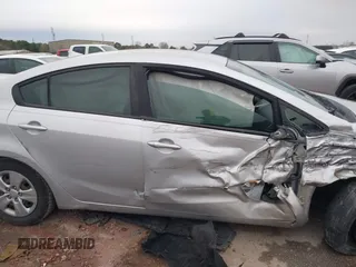 2018 Kia Forte LX with VIN 3KPFK4A73JE193261, listed as a IAAI auction lot 41645310 with 52,067 mi miles. Bid and sale history available at carsss.com. Image 13.