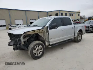 2016 Ford F-150 XL with VIN 1FTEW1CG2GKD29901, listed as a Copart auction lot 44783715 with 198,061 mi miles and Salvage Title. Bid and sale history available at carsss.com. Image 1.