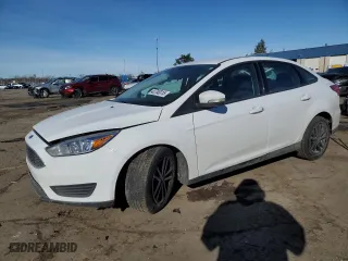 2016 Ford Focus SE with VIN 1FADP3F25GL229635, listed as a Copart auction lot 42763315 with 43,202 mi miles and Clean Title. Bid and sale history available at carsss.com. Image 1.