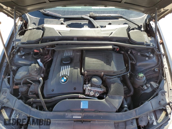 2008 BMW 3 Series 335i z VIN WBAVB775X8NM05305, wystawiony jako Copart lot #55230935 z przebiegiem 128 906 mil mil oraz Szkoda całkowita • Salvage title. Historia ofert i sprzedaży dostępna na DreamBid. Obrazek 11.