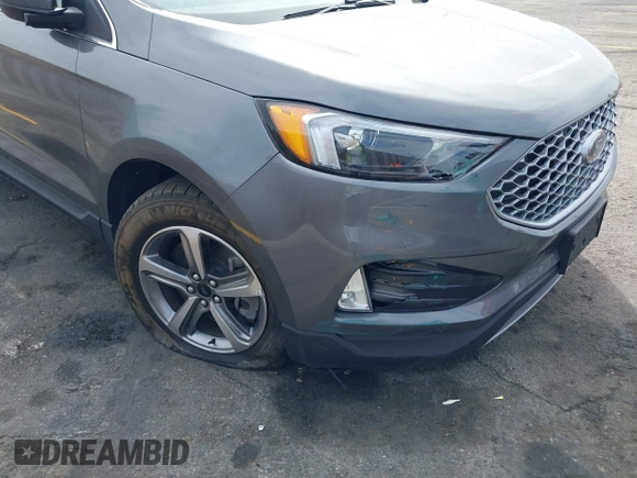 2023 Ford Edge SEL z VIN 2FMPK4J98PBA03830, wystawiony jako IAAI lot #41992054 z przebiegiem 21 081 mil mil oraz . Historia ofert i sprzedaży dostępna na DreamBid. Obrazek 17.