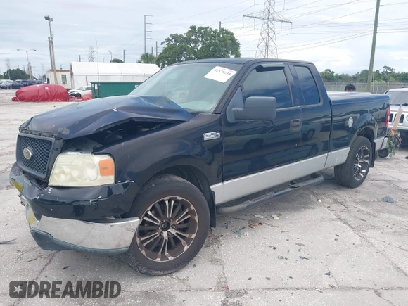 2004 Ford F-150 STX with VIN 1FTRX12W74FA06102, listed as a IAAI auction lot 42578235 with 300,791 mi miles and . Bid and sale history available at DreamBid. Image 2.