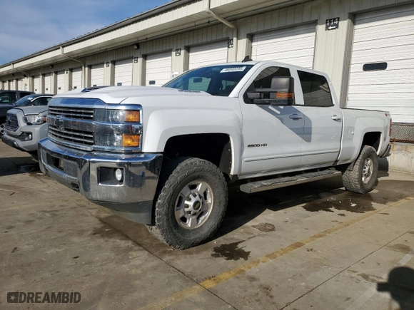 2018 Chevrolet Silverado 2500HD LT with VIN 1GC1KVEY3JF230799, listed as a Copart auction lot 46040235 with 161,956 mi miles and Clean Title. Bid and sale history available at carsss.com. Image 1.