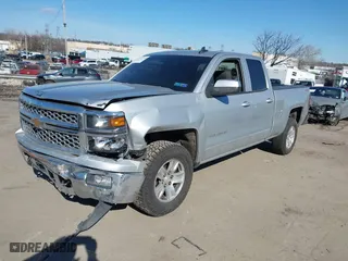 2015 Chevrolet Silverado 1500 LT with VIN 1GCVKREH7FZ225944, listed as a IAAI auction lot 41579150 with 163,174 mi miles. Bid and sale history available at carsss.com. Image 18.