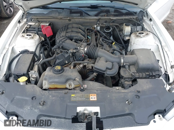 2011 Ford Mustang V6 with VIN 1ZVBP8AM9B5166461, listed as a IAAI auction lot 41997889 with 186,366 mi miles and . Bid and sale history available at carsss.com. Image 10.