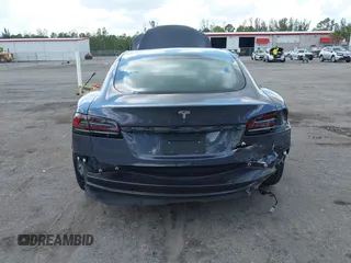 2023 Tesla Model S с VIN 5YJSA1E59PF502274, выставлен на аукционе IAAI как лот 42171490 с пробегом 45 582 миль миль и . История ставок и продаж доступна на DreamBid. Изображение 6.