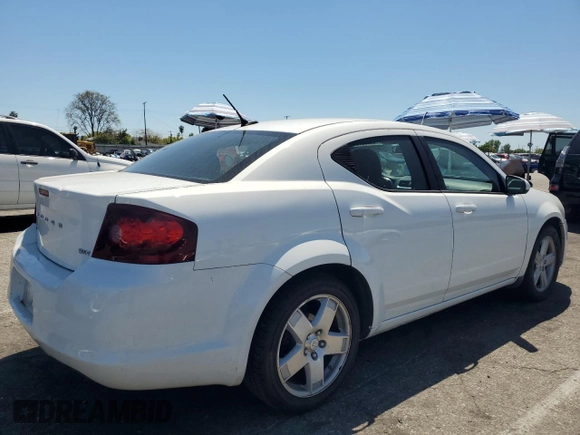 2013 Dodge Avenger SXT z VIN 1C3CDZCB5DN679697, wystawiony jako Copart lot #56499565 z przebiegiem 126 191 mil mil oraz Czysty tytuł • Clean title. Historia ofert i sprzedaży dostępna na DreamBid. Obrazek 3.