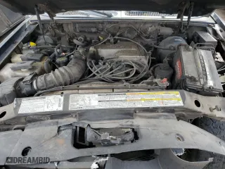 2000 Mercury Mountaineer with VIN 4M2DU66P2YUJ35413, listed as a Copart auction lot 52535624 with 343,752 mi miles and Salvage Title. Bid and sale history available at carsss.com. Image 12.