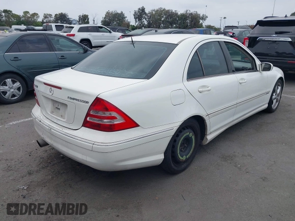2005 Mercedes-Benz C 230 Kompressor with VIN WDBRF40J45F716960, listed as a IAAI auction lot 42773363 with 270,603 mi miles and . Bid and sale history available at DreamBid. Image 4.