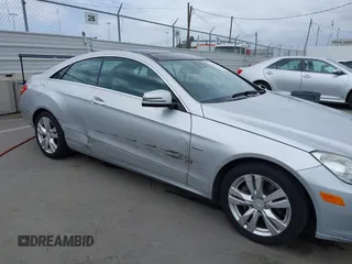 2012 Mercedes-Benz E 350 with VIN WDDKJ5KB1CF154693, listed as a IAAI auction lot 42077545 with 110,991 mi miles and . Bid and sale history available at DreamBid. Image 6.