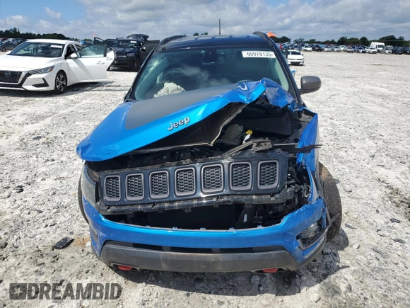 2018 Jeep Compass Trailhawk with VIN 3C4NJDDB1JT501151, listed as a Copart auction lot 60978135 with Not provided miles and Salvage title. Bid and sale history available at DreamBid. Image 5.