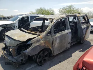 2015 Toyota Sienna LE AAS with VIN 5TDKK3DCXFS676485, listed as a Copart auction lot 59019185 with Not provided miles and Non repairable. Bid and sale history available at DreamBid. Image 1.