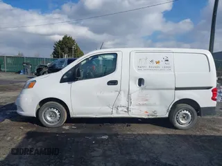 2021 Nissan NV200 SV z VIN 3N6CM0KN4MK705700, wystawiony jako IAAI lot #41375591 z przebiegiem 98 172 mil mil oraz . Historia ofert i sprzedaży dostępna na DreamBid. Obrazek 15.