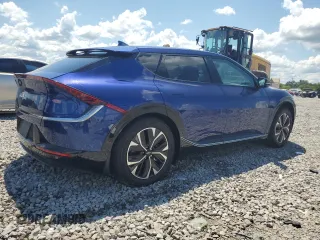 2023 Kia EV6 Wind with VIN KNDC3DLC5P5102389, listed as a Copart auction lot 69322924 with 17,090 mi miles and Salvage Title. Bid and sale history available at carsss.com. Image 3.