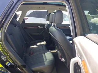 2018 Audi Q5 Premium Plus with VIN WA1BNAFY2J2080270, listed as a IAAI auction lot 41718523 with 115,643 mi miles. Bid and sale history available at carsss.com. Image 8.