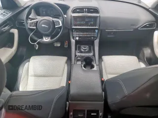 2017 Jaguar F-Pace 35t R-Sport с VIN SADCL2BV6HA072842, выставлен на аукционе Copart как лот 56602175 с пробегом 116 012 миль миль и Списание • Salvage title. История ставок и продаж доступна на DreamBid. Изображение 8.
