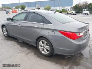 2013 Hyundai Sonata SE with VIN 5NPEC4AC0DH519040, listed as a IAAI auction lot 41934801 with 283,765 mi miles. Bid and sale history available at carsss.com. Image 3.