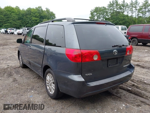 2008 Toyota Sienna XLE with VIN 5TDZK22C28S223511, listed as a IAAI auction lot 42697387 with 137,098 mi miles and . Bid and sale history available at DreamBid. Image 3.