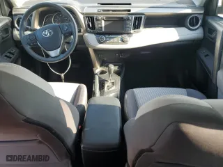 2013 Toyota RAV4 XLE with VIN 2T3WFREV7DW006249, listed as a Copart auction lot 53854985 with 31,587 mi miles and Salvage Title. Bid and sale history available at carsss.com. Image 8.