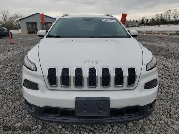 2016 Jeep Cherokee Altitude with VIN 1C4PJMCS6GW240578, listed as a Copart auction lot 53893845 with 234,431 mi miles and Clean Title. Bid and sale history available at carsss.com. Image 5.