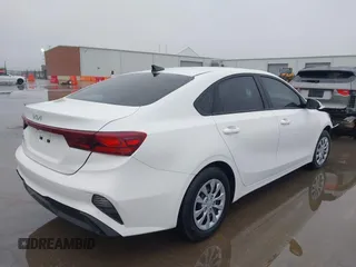 2022 Kia Forte LXS with VIN 3KPF24AD1NE498902, listed as a IAAI auction lot 41454410 with 24,008 mi miles. Bid and sale history available at carsss.com. Image 4.