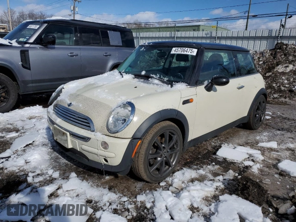 2002 MINI Hardtop with VIN WMWRC334X2TC38342, listed as a Copart auction lot 45706475 with 107,735 mi miles and Salvage Title. Bid and sale history available at DreamBid. Image 1.