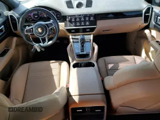 2021 Porsche Cayenne with VIN WP1BA2AY5MDA43509, listed as a Copart auction lot 76354494 with 37,077 mi miles and Salvage title. Bid and sale history available at DreamBid. Image 8.