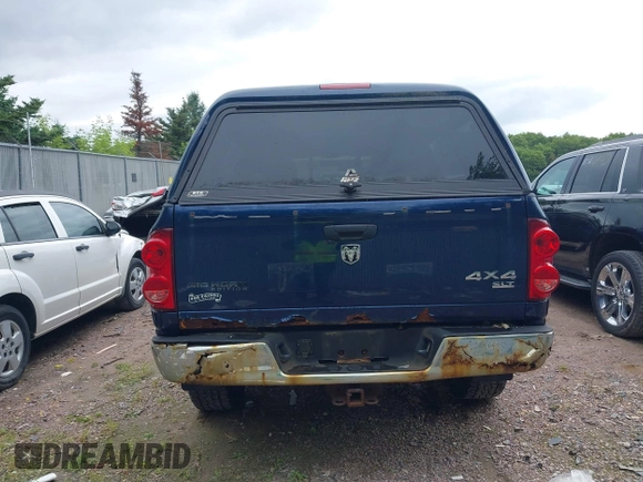 2007 Dodge 1500 SLT с VIN 1D7HU18287J511582, выставлен на аукционе IAAI как лот 42410151 с пробегом 151 001 миль миль и . История ставок и продаж доступна на DreamBid. Изображение 17.