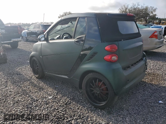 2009 Smart fortwo Passion z VIN WMEEK31X89K289001, wystawiony jako Copart lot #51781925 z przebiegiem 79 742 mil mil oraz Szkoda całkowita • Salvage title. Historia ofert i sprzedaży dostępna na DreamBid. Obrazek 2.