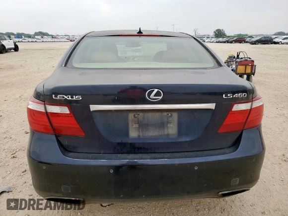 2008 Lexus LS 460 z VIN JTHBL46F385082774, wystawiony jako Copart lot #57446015 z przebiegiem 195 602 mil mil oraz Szkoda całkowita • Salvage title. Historia ofert i sprzedaży dostępna na DreamBid. Obrazek 6.