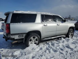 2017 Chevrolet Suburban Premier with VIN 1GNSKJKC9HR178083, listed as a Copart auction lot 45361595 with 118,823 mi miles and Clean Title. Bid and sale history available at carsss.com. Image 3.