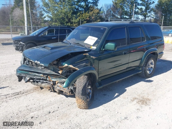 2001 Toyota 4Runner SR5 with VIN JT3HN86R310335526, listed as a IAAI auction lot 41288058 with 202,219 mi miles. Bid and sale history available at carsss.com. Image 17.