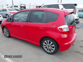 2013 Honda Fit Sport с VIN JHMGE8H50DC007175, выставлен на аукционе IAAI как лот 42474888 с пробегом 89 908 миль миль и . История ставок и продаж доступна на DreamBid. Изображение 3.