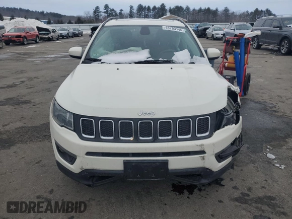 2018 Jeep Compass Latitude with VIN 3C4NJDBB1JT398204, listed as a Copart auction lot 45793145 with 72,443 mi miles and Salvage Title. Bid and sale history available at DreamBid. Image 5.