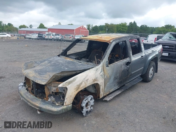 2008 GMC Canyon SLE2 with VIN 1GTDT43EX88208696, listed as a IAAI auction lot 40045967 with 112,084 mi miles. Bid and sale history available at carsss.com. Image 2.
