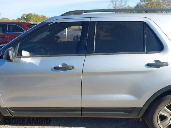 2014 Ford Explorer with VIN 1FM5K7B82EGB15530, listed as a IAAI auction lot 41817982 with 215,161 mi miles and . Bid and sale history available at DreamBid. Image 14.