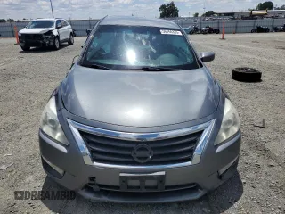 2015 Nissan Altima SL z VIN 1N4AL3APXFN375808, wystawiony jako Copart lot #56766335 z przebiegiem 110 588 mil mil oraz Szkoda całkowita • Salvage title. Historia ofert i sprzedaży dostępna na DreamBid. Obrazek 5.