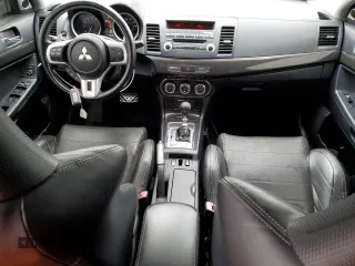 2010 Mitsubishi Lancer Evolution MR with VIN JA32W5FV3AU031761, listed as a Copart auction lot 43976685 with 85,688 mi miles and Clean Title. Bid and sale history available at carsss.com. Image 8.