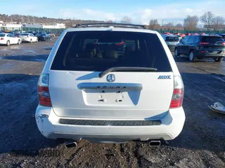 2006 Acura MDX with VIN 2HNYD18296H528721, listed as a IAAI auction lot 41206117 with 164,332 mi miles. Bid and sale history available at carsss.com. Image 17.