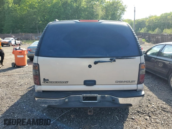2004 Chevrolet Suburban LT z VIN 1GNFK16T94J220269, wystawiony jako Copart lot #55427185 z przebiegiem Nie podano mil oraz Szkoda całkowita • Salvage title. Historia ofert i sprzedaży dostępna na DreamBid. Obrazek 6.