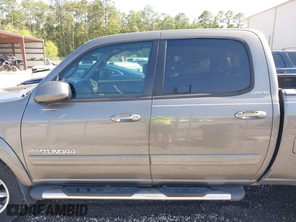 2004 Toyota Tundra Limited with VIN 5TBET38174S459811, listed as a IAAI auction lot 41924352 with 275,782 mi miles and . Bid and sale history available at DreamBid. Image 14.