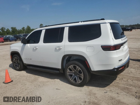 2024 Jeep Wagoneer with VIN 1C4SJVAP2RS116252, listed as a Copart auction lot 55745475 with 10,862 mi miles and Salvage Title. Bid and sale history available at DreamBid. Image 2.