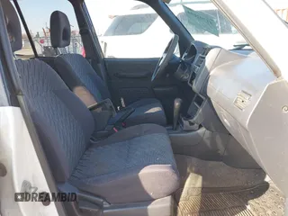 2000 Toyota RAV4 with VIN JT3GP10VXY7065795, listed as a IAAI auction lot 41792644 with 176,444 mi miles and . Bid and sale history available at DreamBid. Image 5.