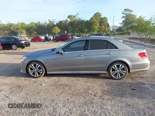 2015 Mercedes-Benz E 350 Sport with VIN WDDHF5KBXFB092315, listed as a IAAI auction lot 41881151 with 67,273 mi miles and . Bid and sale history available at DreamBid. Image 14.