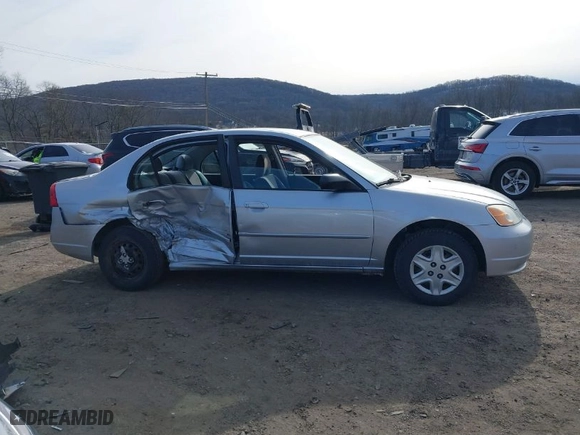 2003 Honda Civic LX with VIN 2HGES16683H505013, listed as a IAAI auction lot 41617324 with 70,728 mi miles. Bid and sale history available at carsss.com. Image 14.