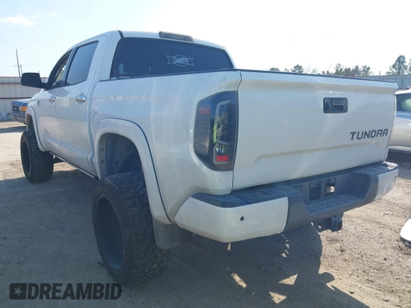 2015 Toyota Tundra Platinum z VIN 5TFGY5F15FX176935, wystawiony jako IAAI lot #41763346 z przebiegiem 150 110 mil mil oraz . Historia ofert i sprzedaży dostępna na DreamBid. Obrazek 3.