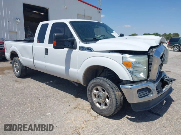 2015 Ford F-250 XLT with VIN 1FT7X2B61FEC27913, listed as a IAAI auction lot 42362011 with 125,784 mi miles and . Bid and sale history available at DreamBid. Image 1.
