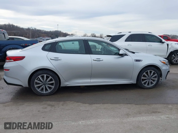 2020 Kia Optima EX Premium with VIN 5XXGU4L15LG413176, listed as a IAAI auction lot 41619443 with 56,141 mi miles. Bid and sale history available at carsss.com. Image 14.